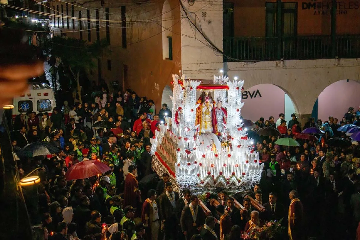 holy week in ayacucho