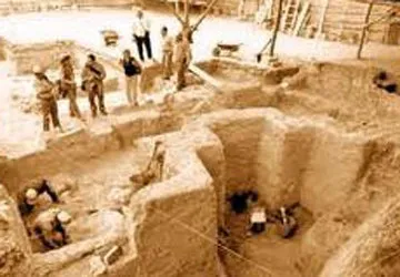 Cover Photo. Archeological Team working near Lima, Peru