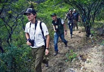 Birdwatching team prowling Peru's cloud-forests