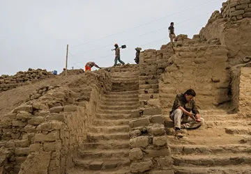 The pyramid was built as uncovered: from top to bottom