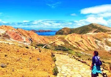 Hiking along Sun Island on the Bolivian half of Lake Titicac