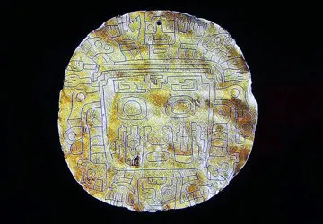 Sheet gold discovered in Lake Titicaca near Copacabana