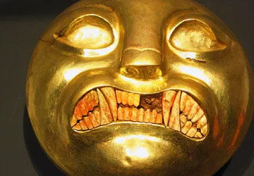 Intimidating golden mask dating back to the Moche.