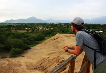 The surrounding landscape at the Moche tombs of Sipán