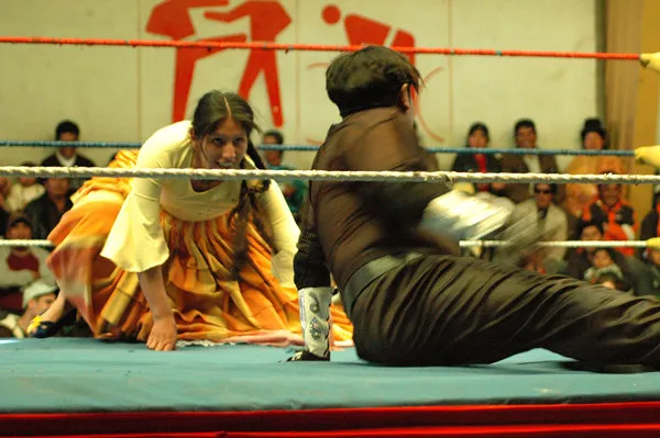 Cholitas wrestling