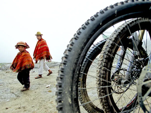 Biking Maras Moray 
