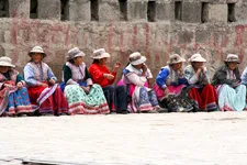 Traditionally dressed women in Chivay in Colca Canyon, Arequ