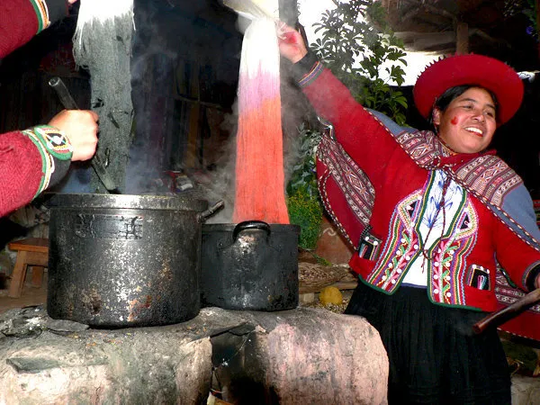 Weaving Demonstration Willoq