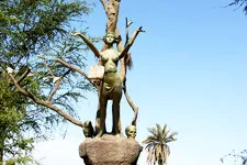 Witches of Cachiche statue in Ica, Peru.