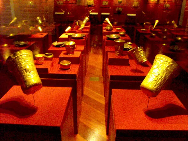 Gold Museum Tour